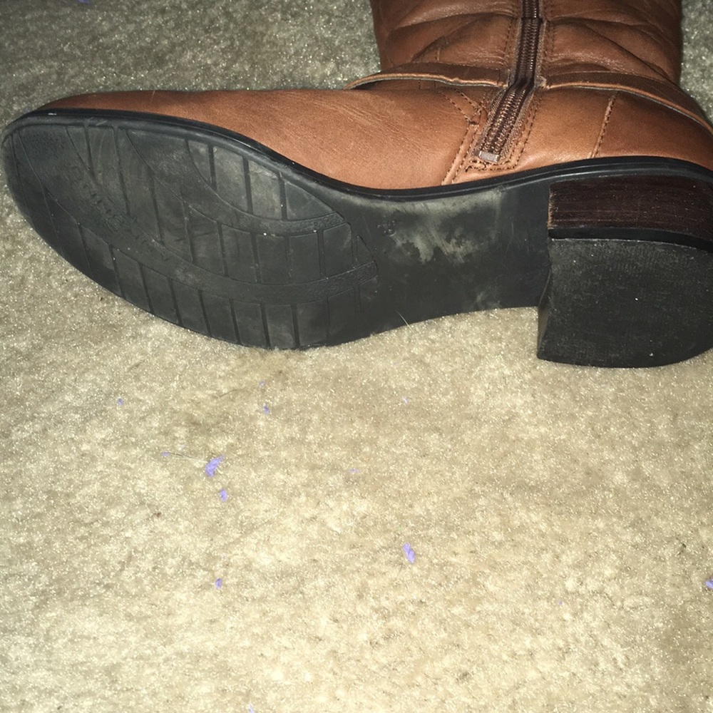 Bandolino Riding Boots - Picture 5 of 6